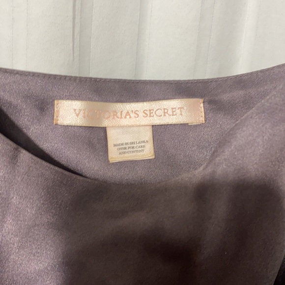 Vintage Victoria Secret Night Gown - Picture 3 of 6